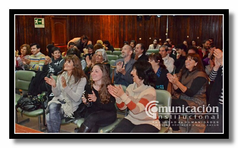 Presentaci�n de la nueva novela de Alicia Kozameh �Eni Furtado no ha dejado de correr�