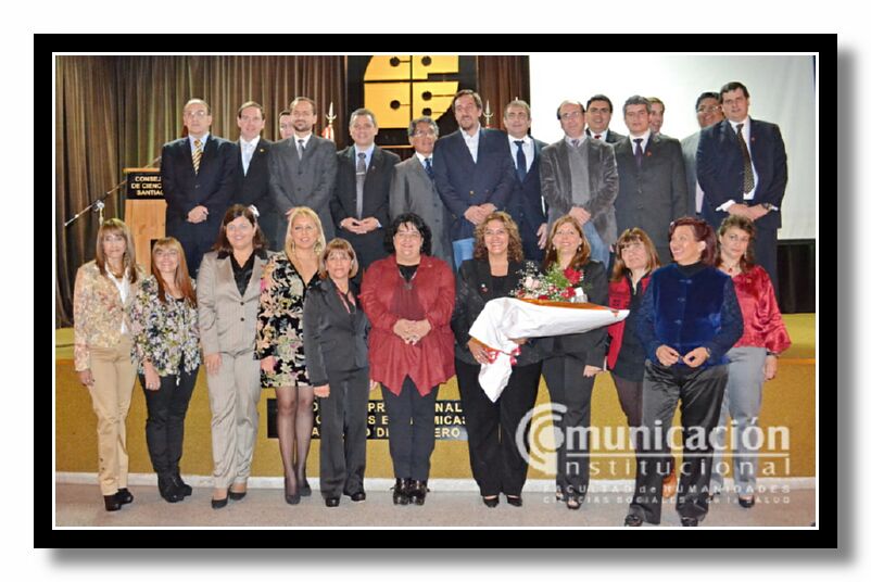 Integrantes de la nueva Comisin Directiva del CPCE de Santiago del Estero
