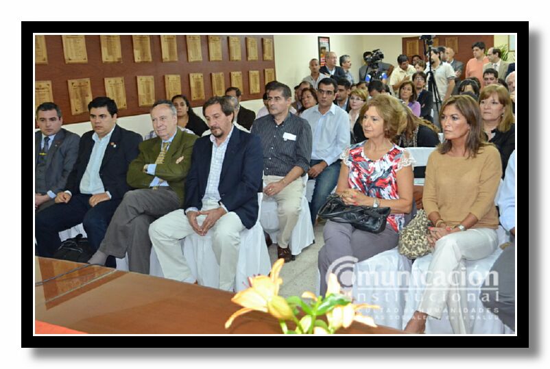 La Facultad de Humanidades y el Consejo Profesional de Ciencias Econmicas firmaron convenio.