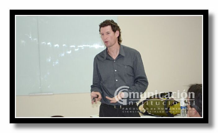 2 de agosto - El Lic. en Sociolog�a Ricardo Naum Radszinschi present� su Tesis de Maestr�a en Administraci�n P�blica bajo el t�tulo: �El conflicto agropecuario de 2008. Representaciones sociales de los peque�os productores agropecuarios, no dirigentes organizados y no organizados del Departamento Figueroa. Provincia de Santiago del Estero�