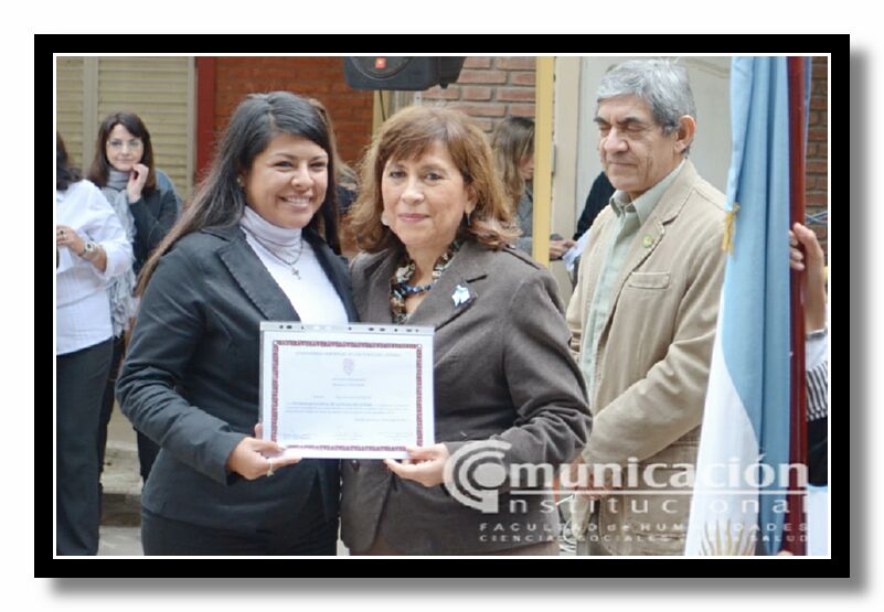 Acto en conmemoracin del Da de la Bandera y entrega de Diplomas