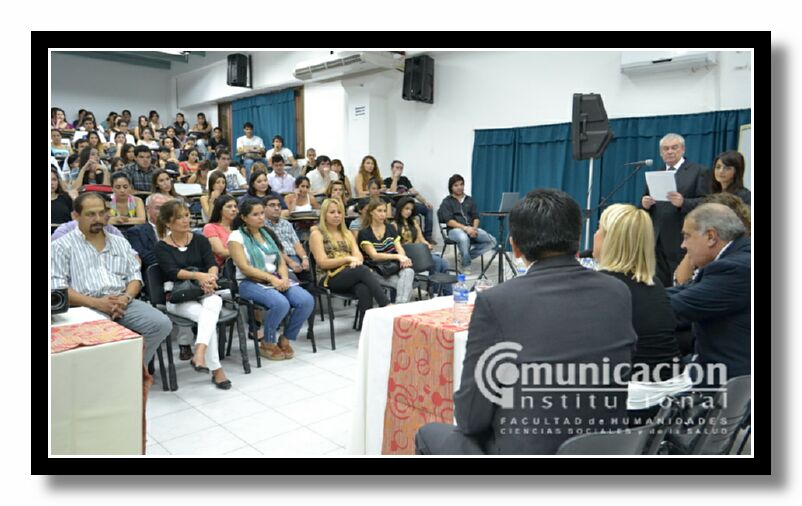 Conferencia Normas Internacionales de Contabilidad y Auditora a cargo del Dr. Carlos Alberto Slosse